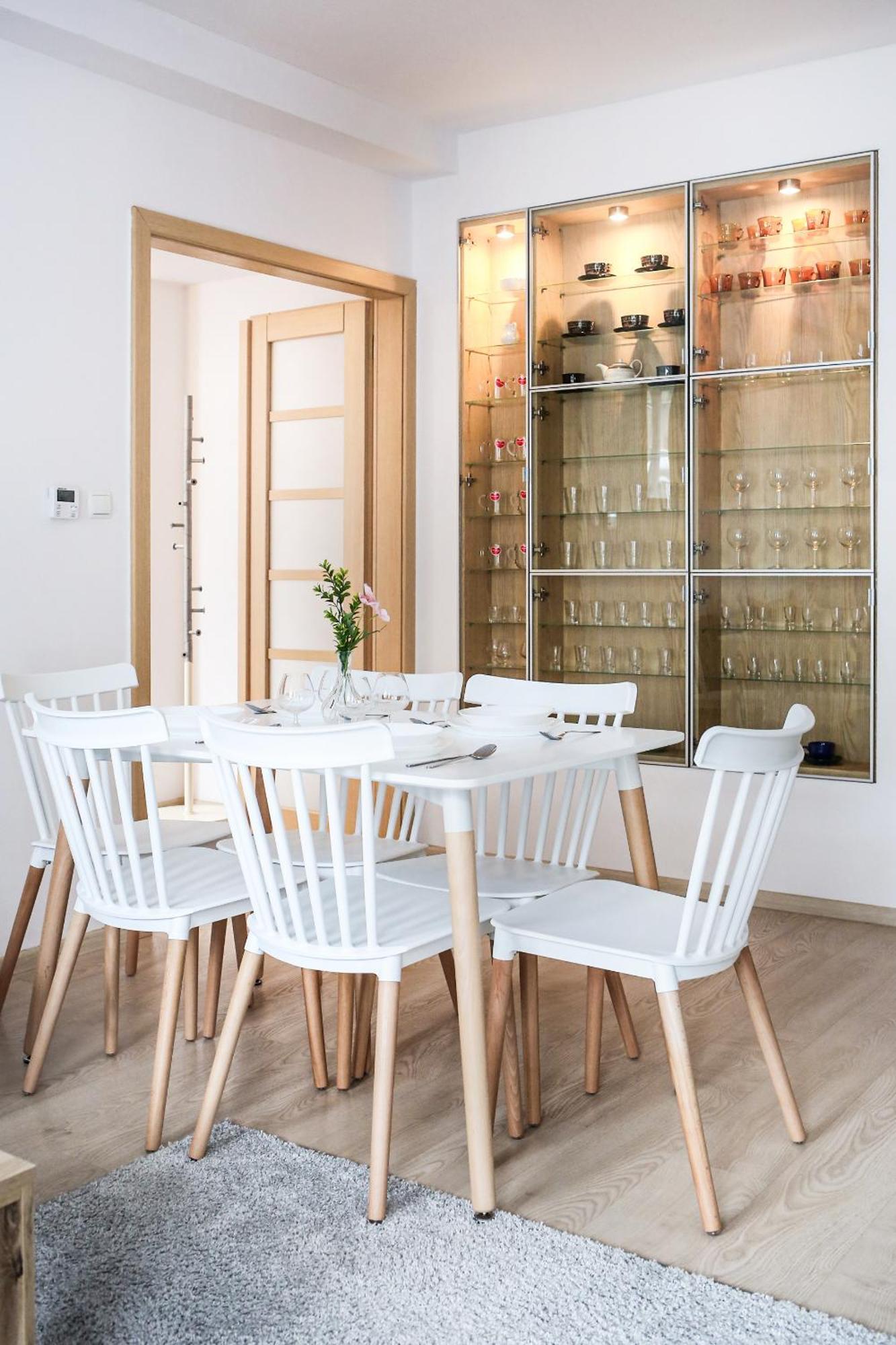 Fully-Furnished Apartment With Air Conditioning For Families, Cracow Old Town Krakow Ngoại thất bức ảnh